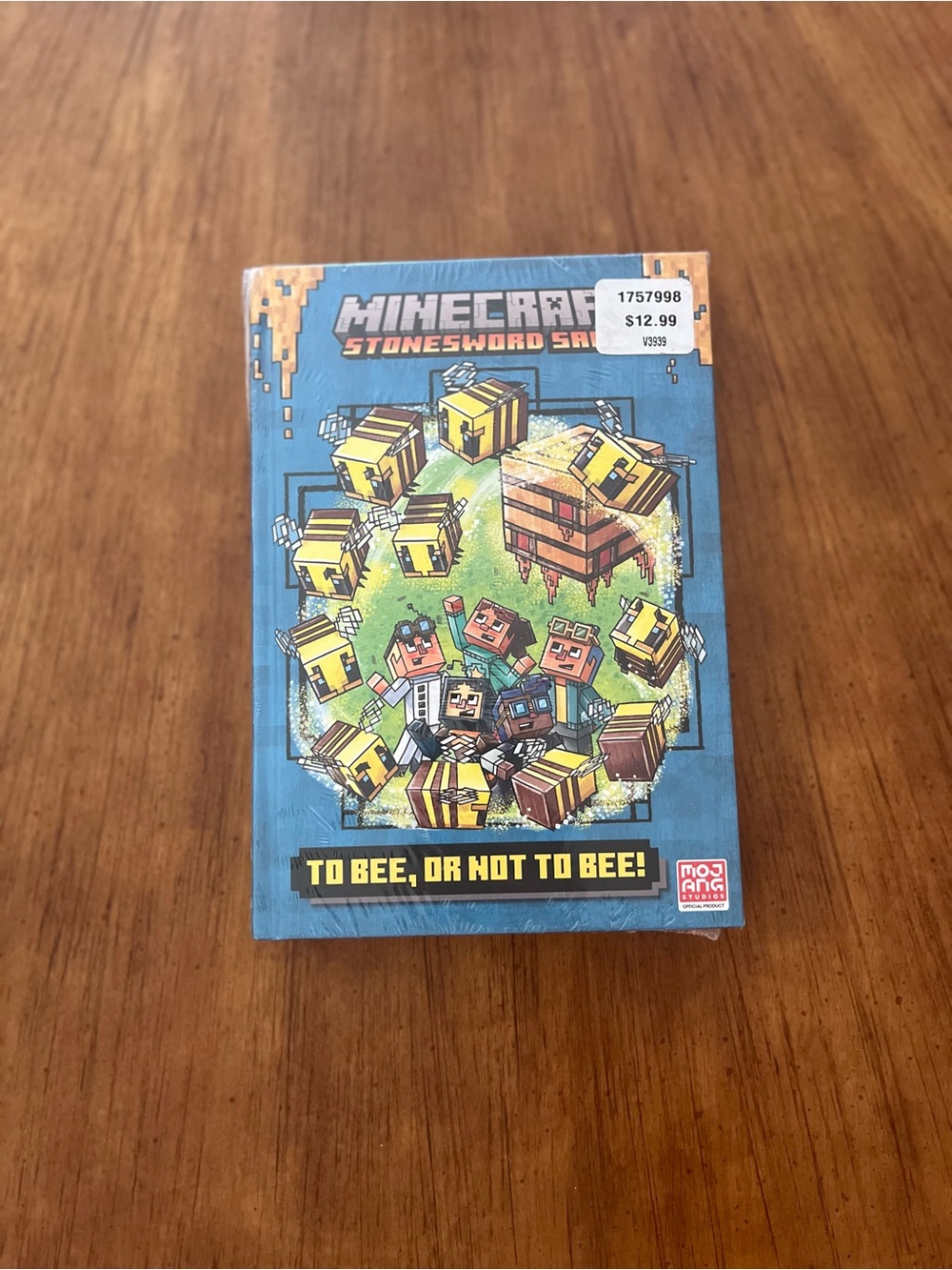 Minecraft Stonesword Saga: To Bee, Or Not To Bee! Card Game - Blue/Yellow